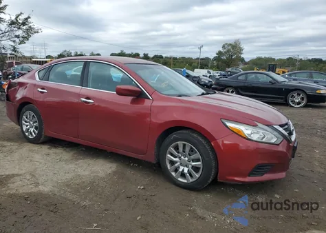 2016 Nissan Altima 2.5 z USA, uszkodzony, nr VIN 1N4AL3AP3GN365008